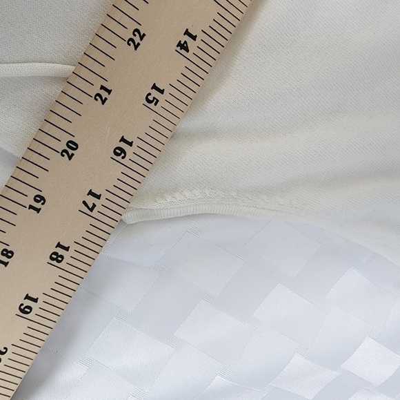 Style & Co Knit Ivory Color Faux Wrap With Macrame Belt Women's Top Size M - Picture 7 of 7